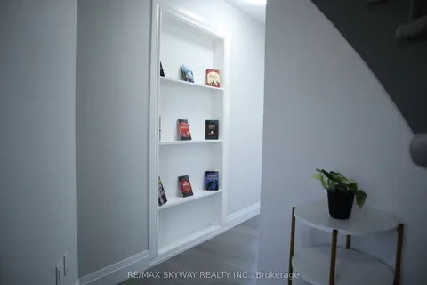 10 Elephant Hill Drive, ON L1C 4M5