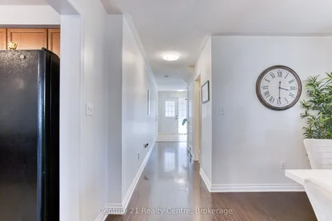 45 Hatch Street, ON L1M 2H9