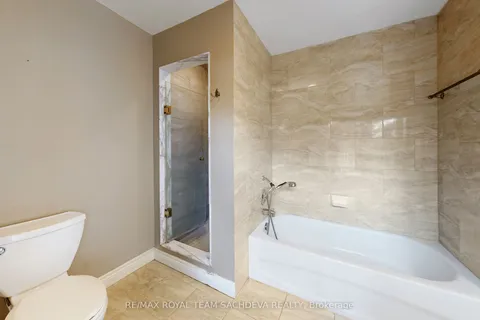 27 Orchard Park Drive, ON M1E 3T6