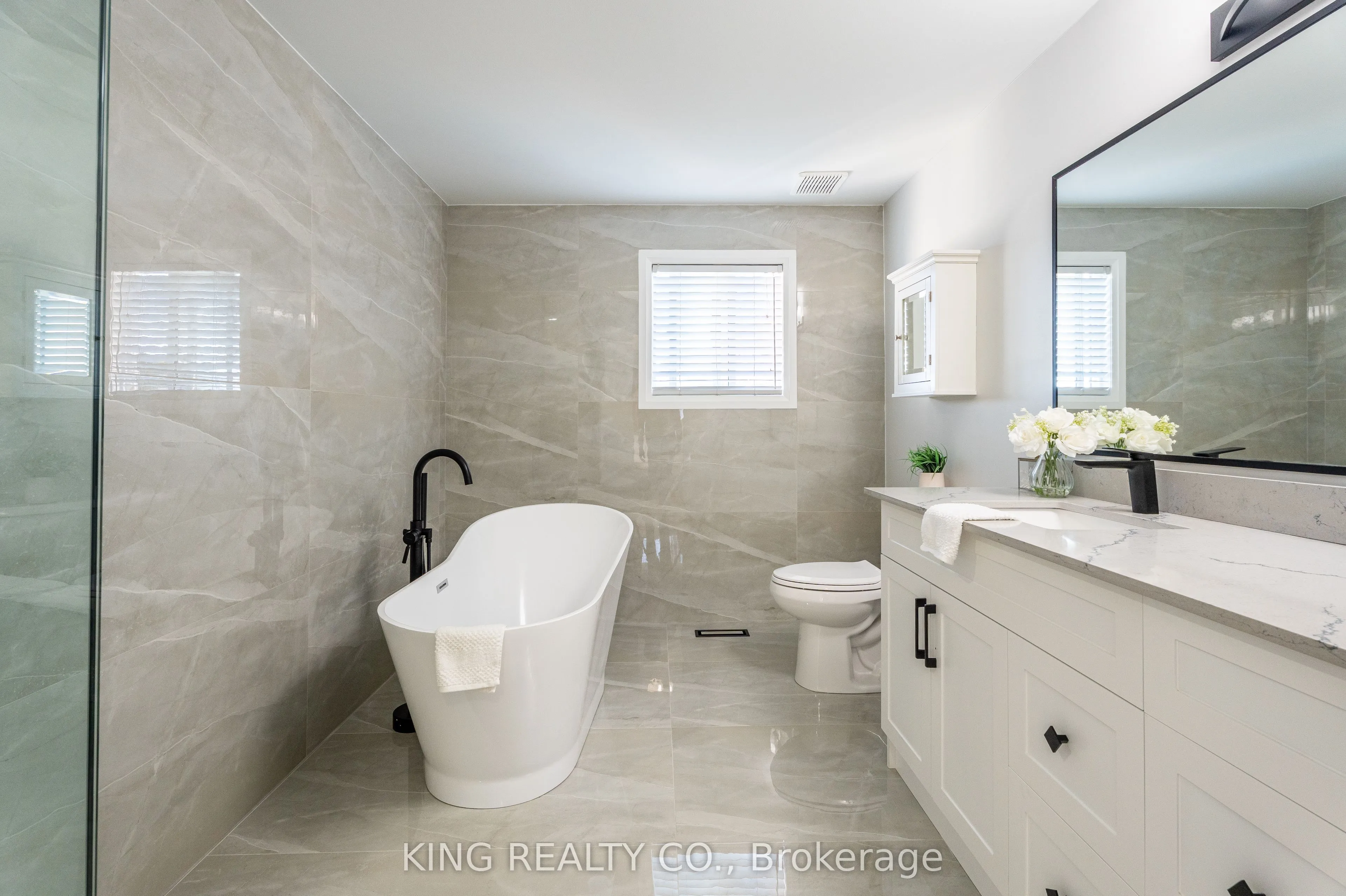 117 Apple Blossom Boulevard, ON L1C 4T8