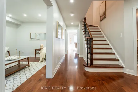 117 Apple Blossom Boulevard, ON L1C 4T8