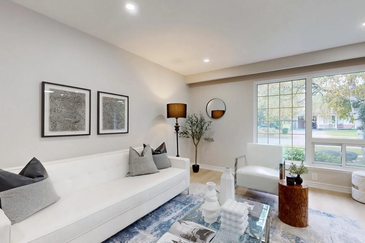 54 Bledlow Manor Drive, ON M1E 1B2