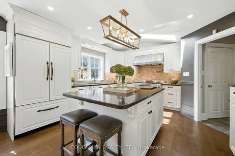 4986 Canso Drive, ON L1Y 1A7