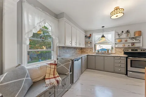 8 Concession Street, ON L1C 1Y1