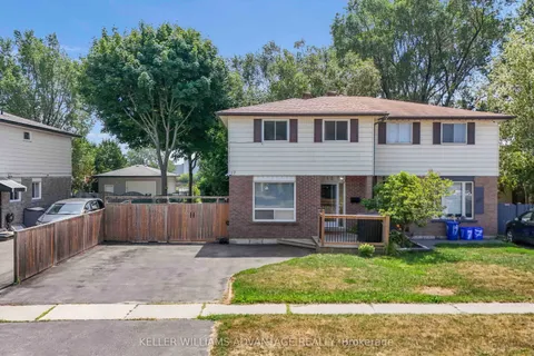 17 Loscombe Drive, ON L1C 3S8