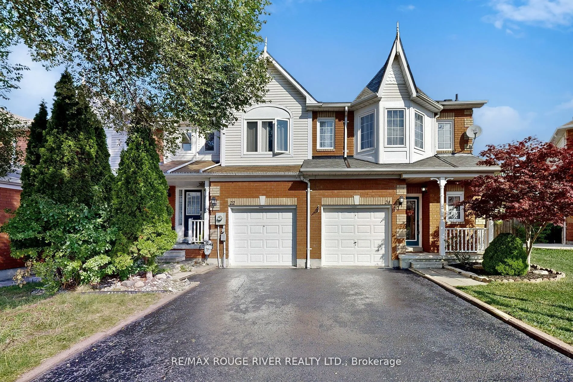 24 Jays Drive, ON L1R 2P6