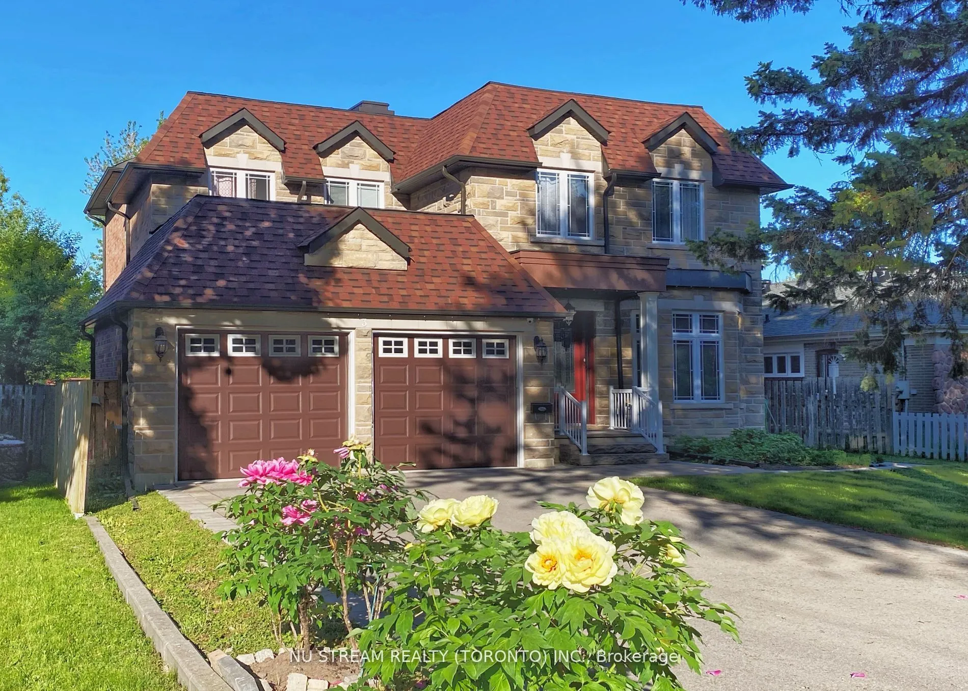 3 Lawndale Road, ON M1M 3R7