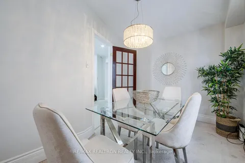 555 Shaftsbury Street, ON L1K 2V8