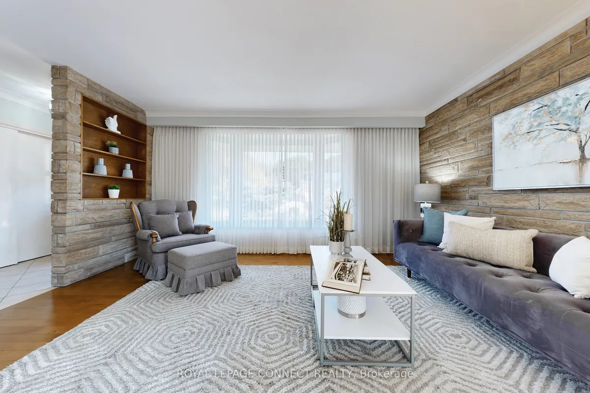 14 Dalehurst Avenue, ON M1G 2X8