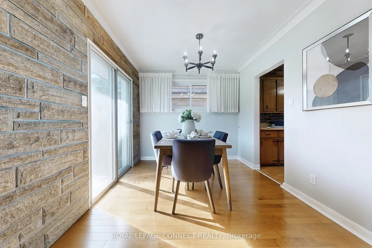 14 Dalehurst Avenue, ON M1G 2X8