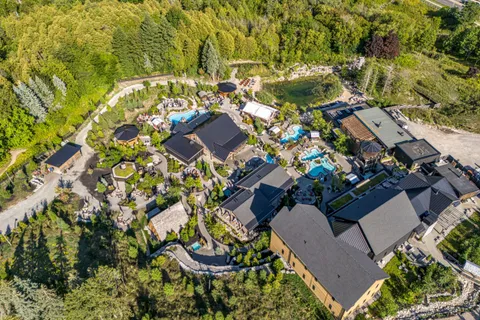 21 Priory Drive, ON L1P 0K9