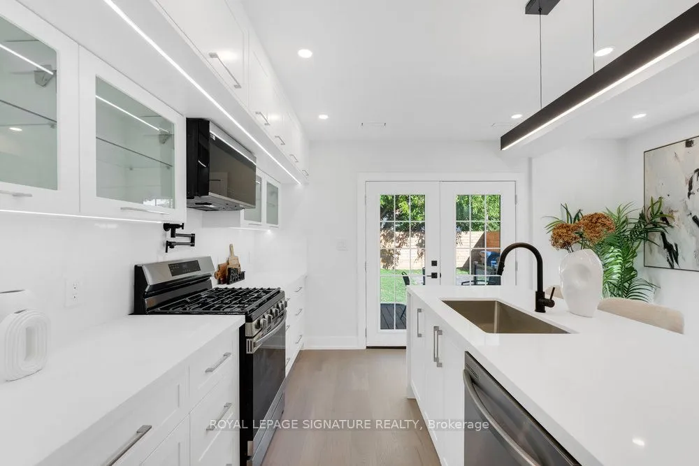 87 Wiley Avenue, ON M4J 3W5