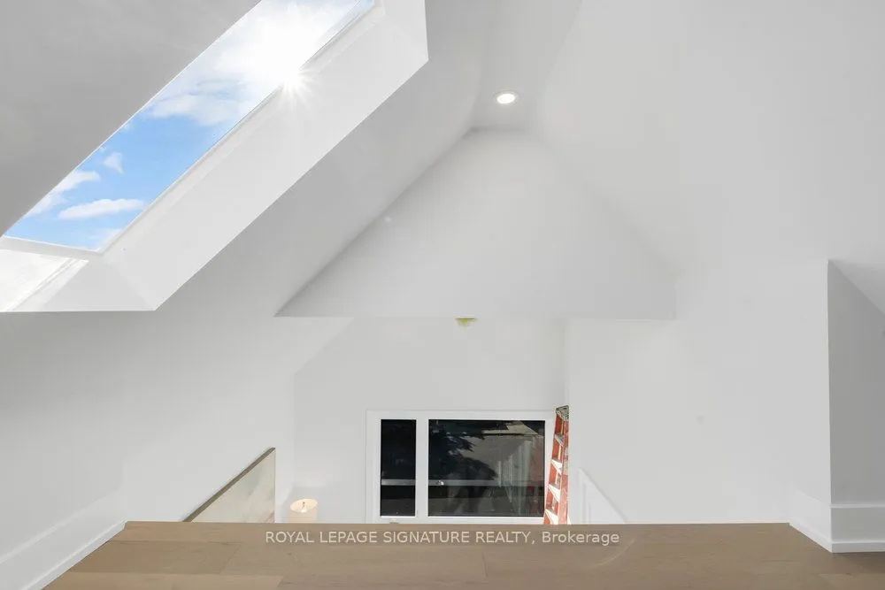 87 Wiley Avenue, ON M4J 3W5