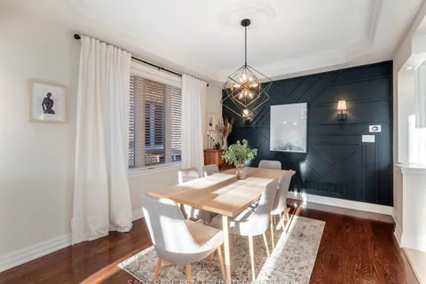 1789 Pine Grove Avenue, ON L1V 1K7