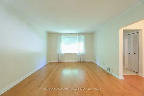 22 Latham Avenue, ON M1N 1M8