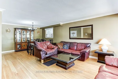 59 Dunelm Street, ON M1J 3E3