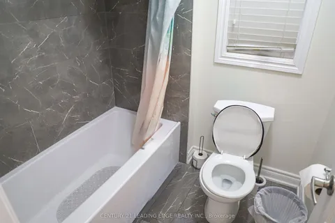 6 Gamble Drive, ON L1Z 0H2