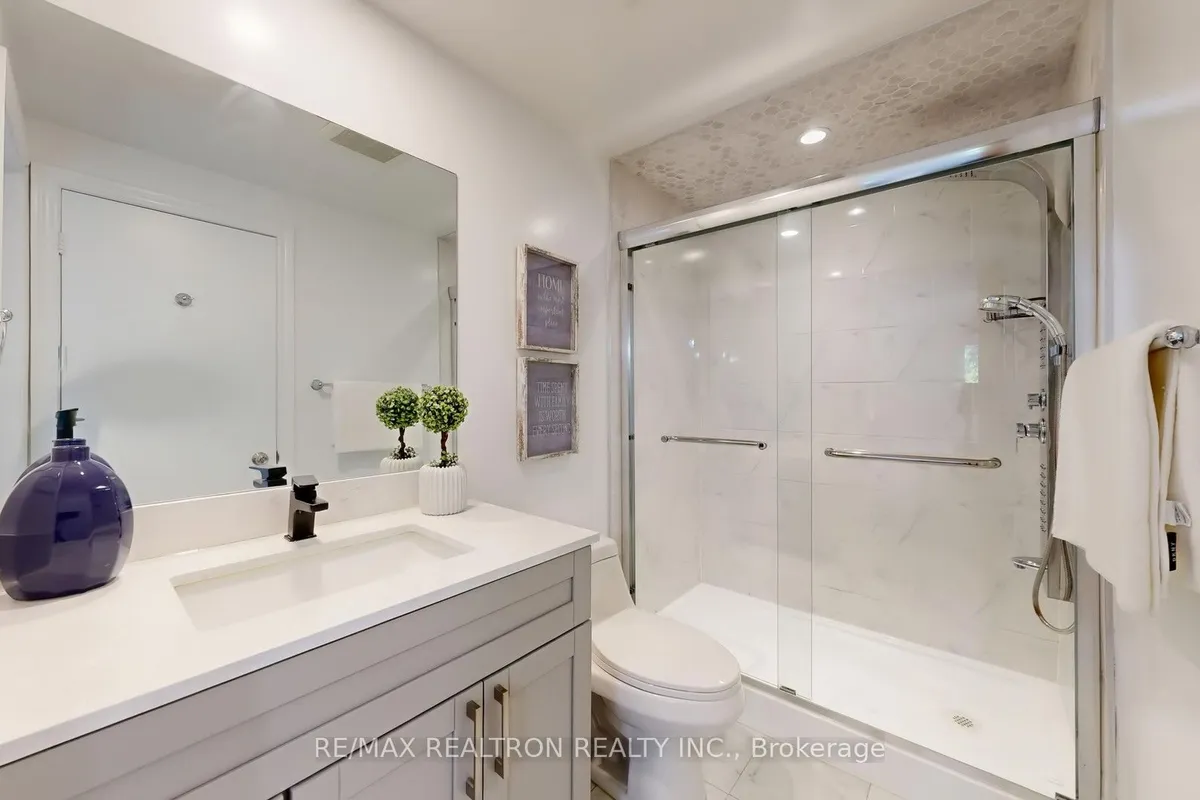 25 Greybeaver Trail, ON M1C 4P1