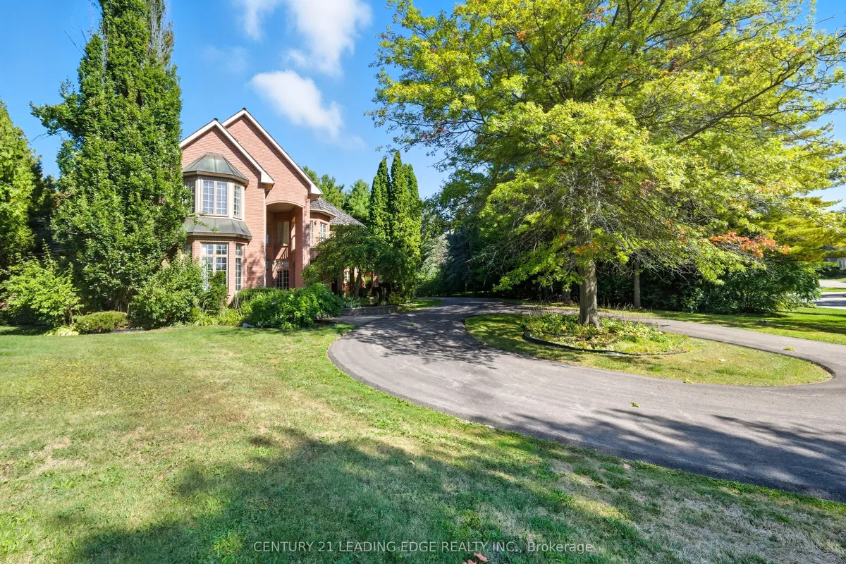 8 Bunhill Court, ON L1Z 1X5