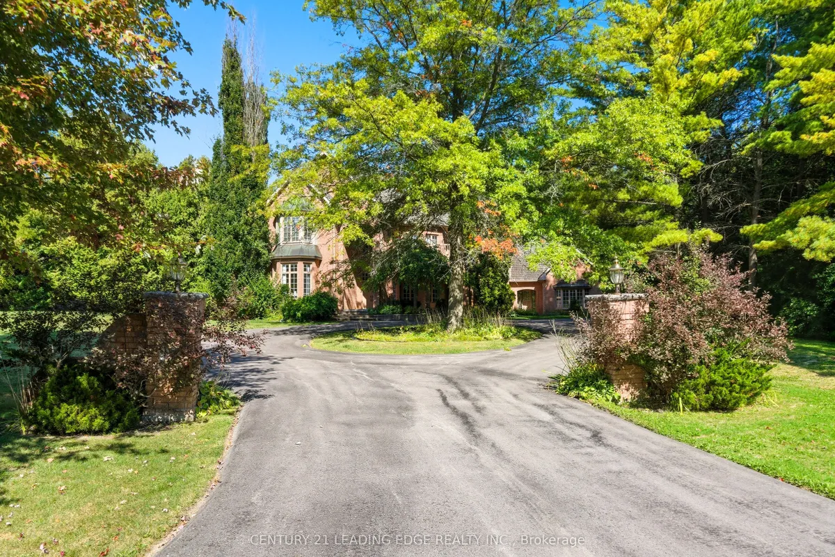 8 Bunhill Court, ON L1Z 1X5