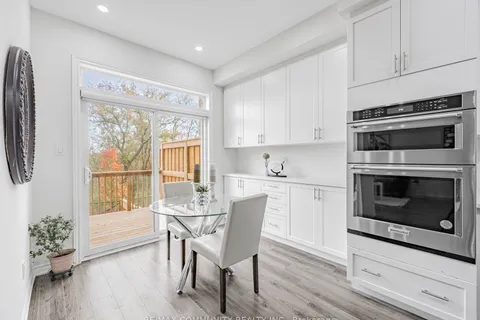 49 Hickling Lane, ON L1T 0P9