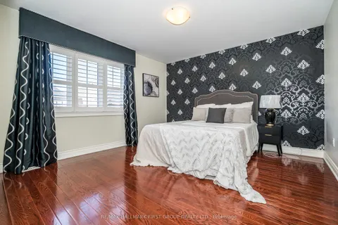 24 Portelli Crescent, ON L1Z 0C3