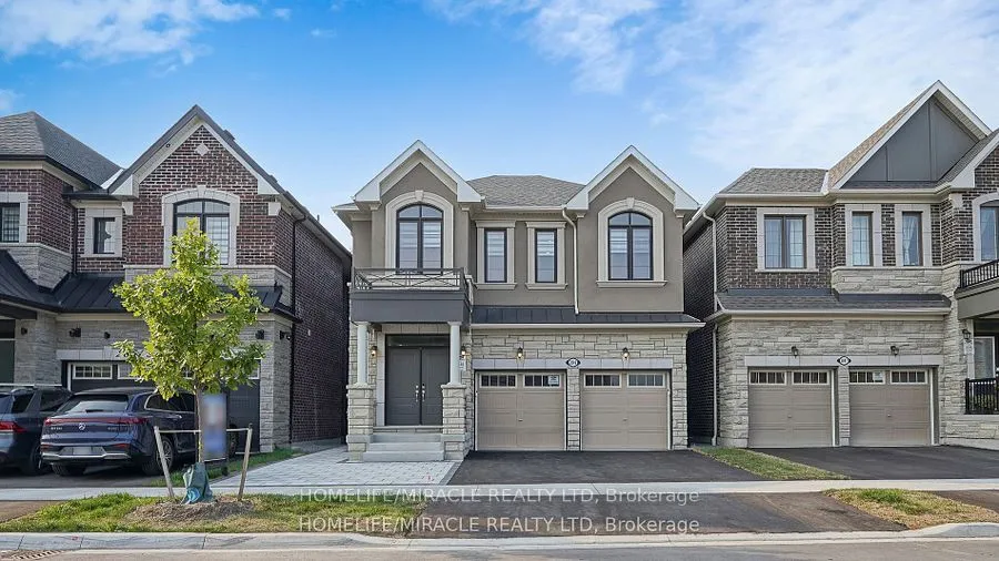 2849 Foxden Square, ON L1X 0N9