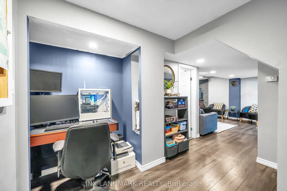 77 Radford Drive, ON L1T 2E2