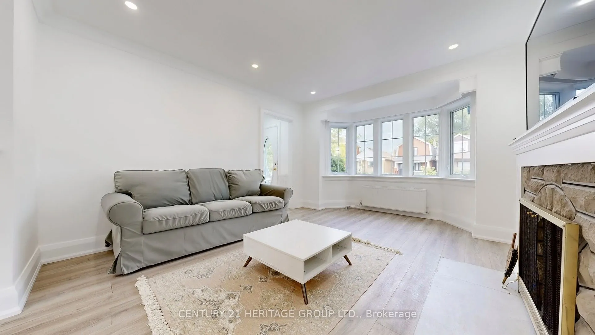 226 Donlands Avenue, ON M4J 3R2