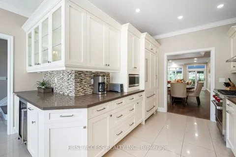 64 Hillside Drive, ON M4K 2M2