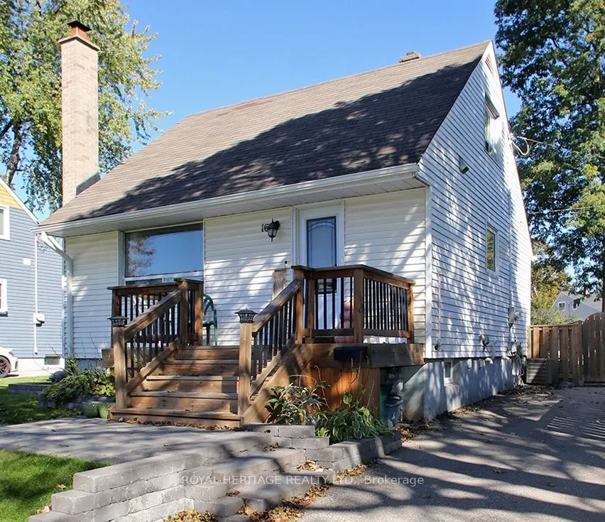 16 Burcher Road, ON L1S 2P7