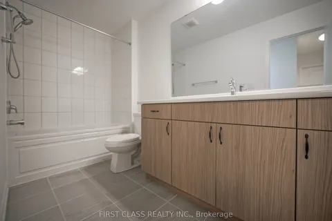 1475 mockingbird Square, ON L1X 0N8