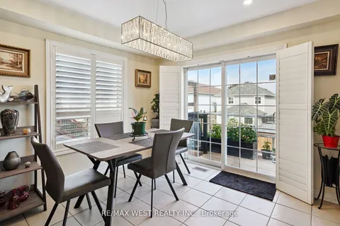 196 Millburn Drive, ON L1C 5M1