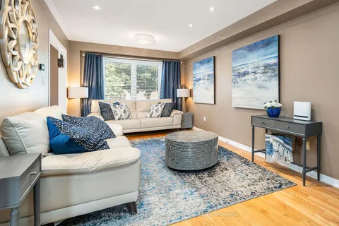 221 Madden Place, ON L1C 5H4