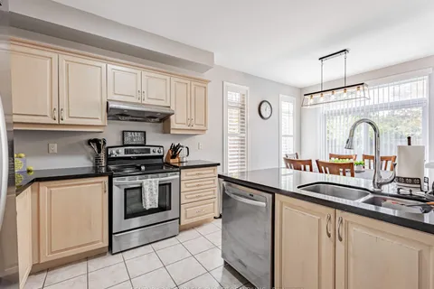 118A MANSE Road, ON M1E 3V1