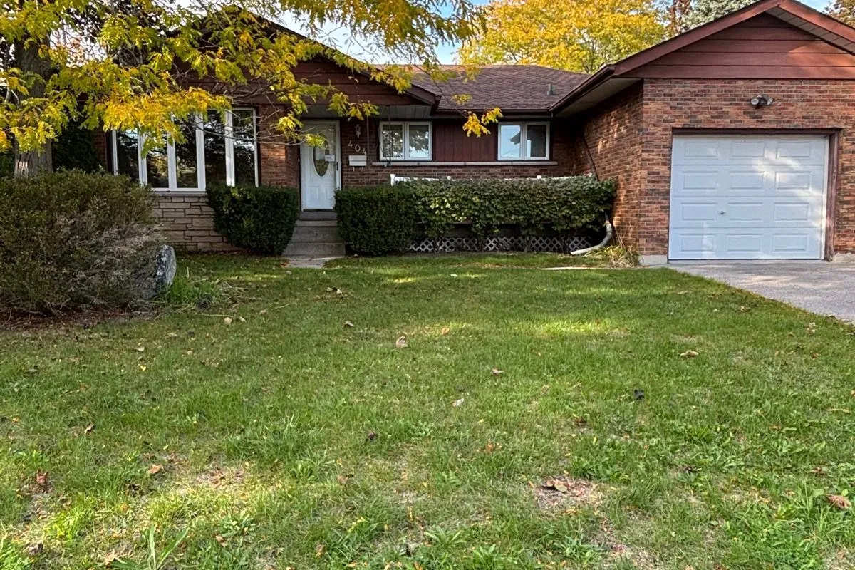 404 Glendale Avenue, ON L1J 3H8