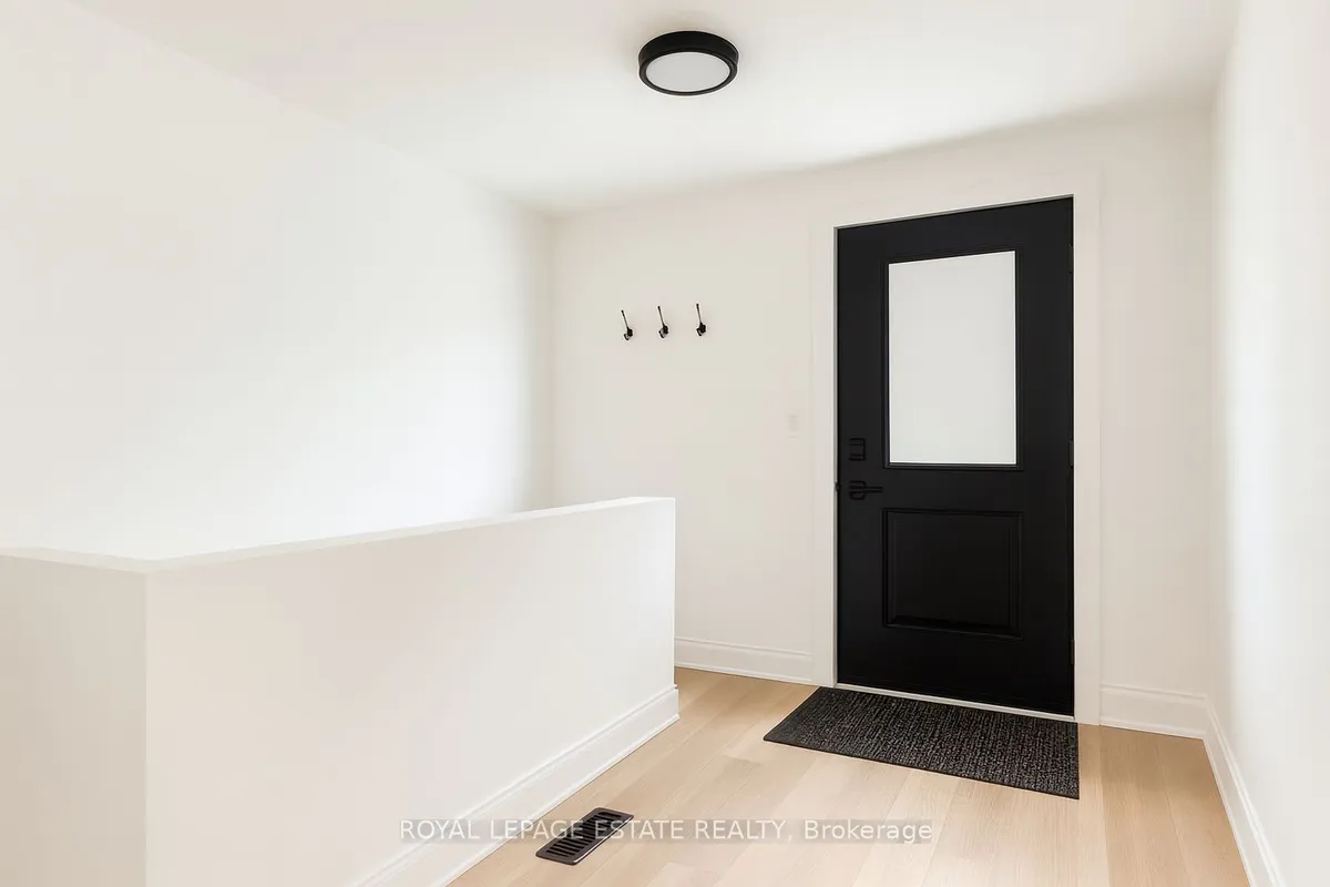 121 Galloway Road, ON M1E 1W9