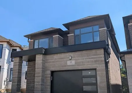 11 Dagenham Dr Drive, ON L1P 0E2