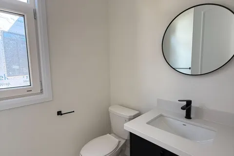 11 Dagenham Dr Drive, ON L1P 0E2