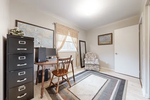 512 Creekview Circle, ON L1W 2Z6