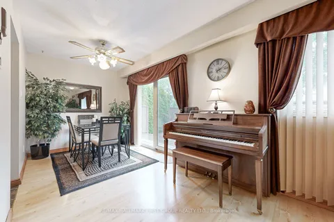 512 Creekview Circle, ON L1W 2Z6