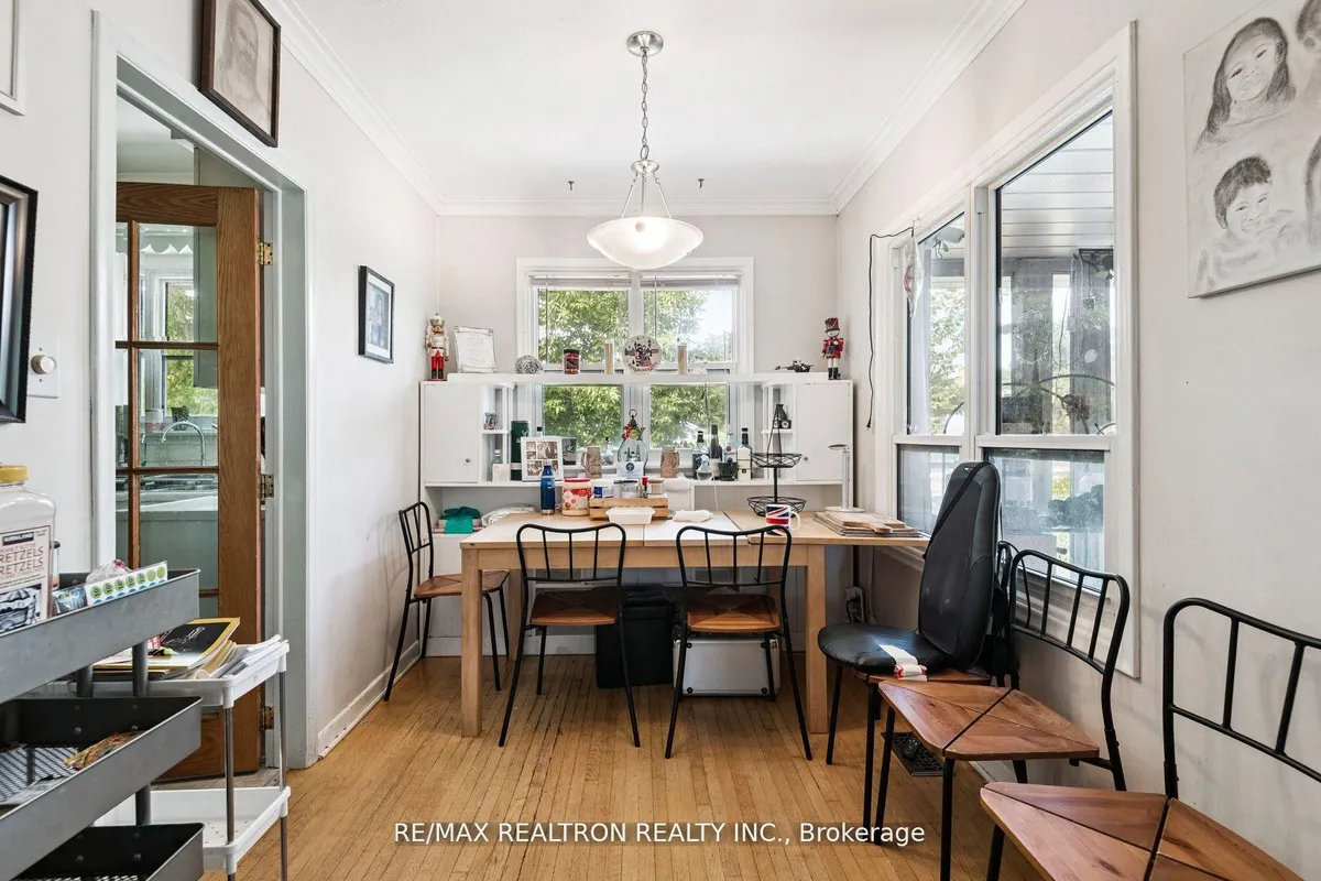 4423 Lawrence Avenue, ON M1E 2T6