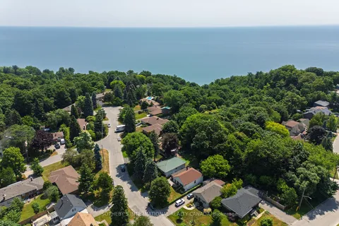 17 Ayre Point Road, ON M1M 1G4