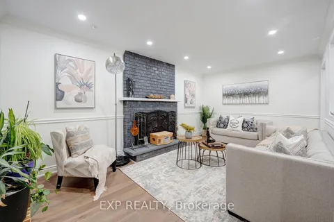 33 Hartrick Place, ON L1R 2C2