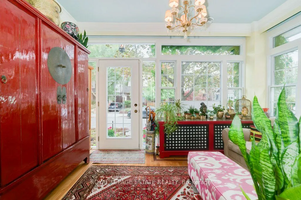 314 Scarborough Road, ON M4E 3M8