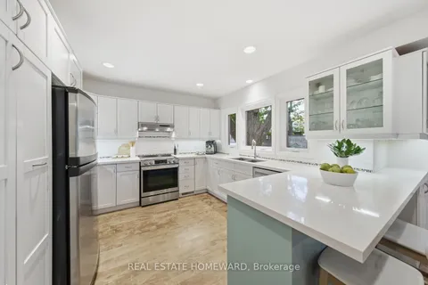 30 Lynn Road, ON M1N 2A4