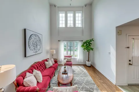 97 Mcsweeney Crescent, ON L1T 4G3