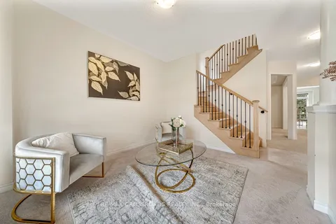 118 North Garden Boulevard, ON L9L 1B3