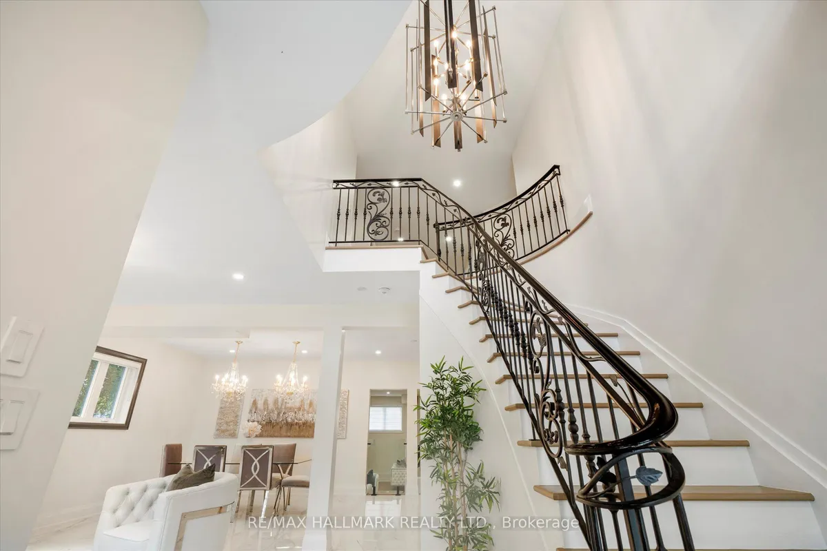 134 Manse Road, ON M1E 3V1