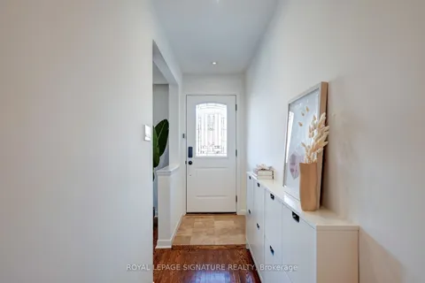 131 Virginia Avenue, ON M4C 2T3